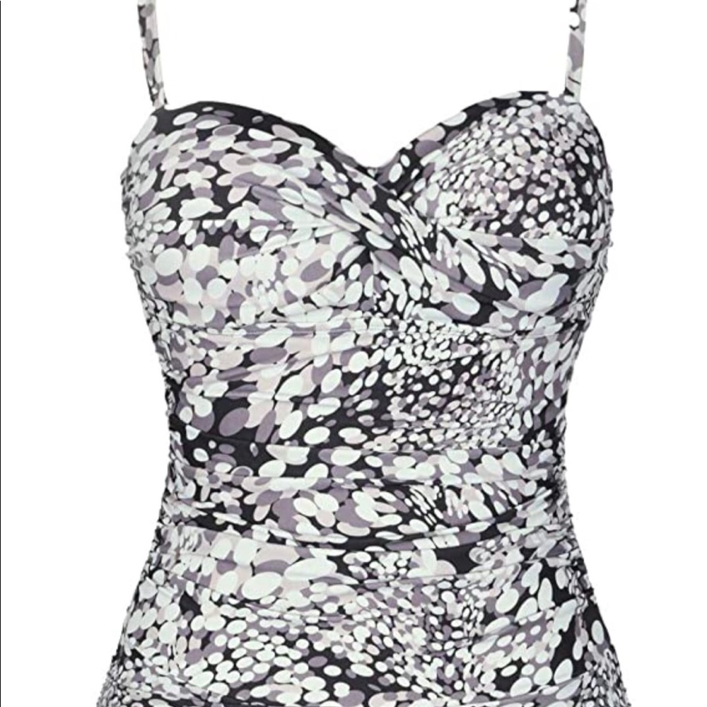 NWOT Sz 10 retro suit